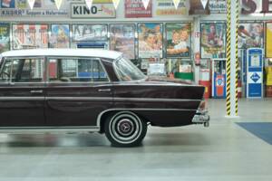 Image 6/50 of Mercedes-Benz 300 SE lang (1965)