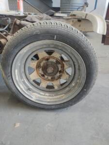 Image 68/91 of Renault R 4 F6 (1988)