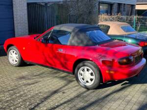 Immagine 2/8 di Mazda MX-5 1.6 (1991)