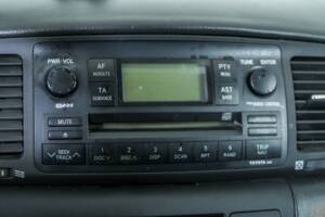 Bild 23/30 von Toyota Corolla 1.6 VVT-i (2005)