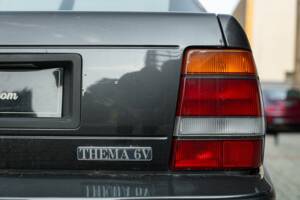 Imagen 12/40 de Lancia Thema 6V (1985)