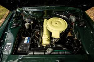 Image 15/44 of Ford Zodiac MkIII (1964)