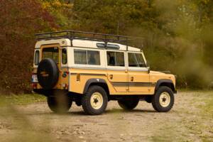 Image 30/42 of Land Rover 110 (1984)