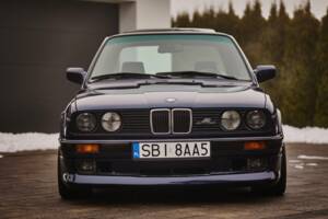 Image 4/8 of BMW 325i (1989)