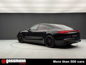 Image 8/15 of Porsche Panamera Turbo (2017)