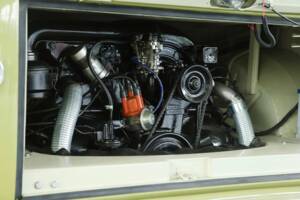 Image 31/47 of Volkswagen T1 minibus (1961)