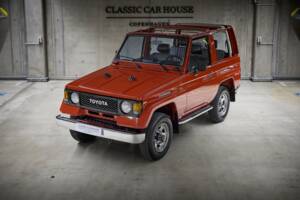 Afbeelding 3/100 van Toyota Land Cruiser LJ77 (1991)