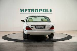 Image 11/50 of Jaguar XJR 4.0 (1995)