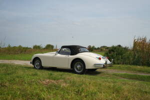 Immagine 28/58 di Jaguar XK 150 3.4 S OTS (1958)