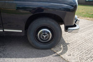 Image 30/30 de Mercedes-Benz 180 (1955)