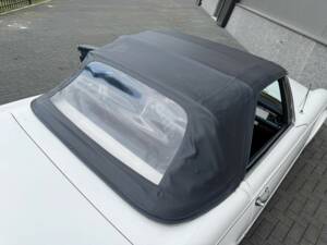 Image 27/50 of Mercedes-Benz 280 SL (1971)