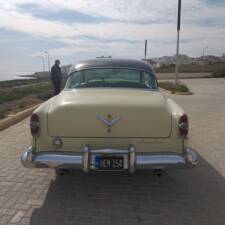 Bild 25/50 von Chrysler New Yorker (1954)