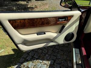 Afbeelding 46/54 van Aston Martin Virage Volante (1996)
