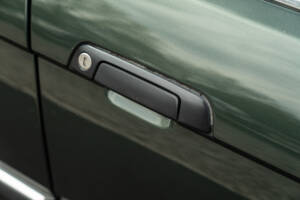 Image 11/34 of BMW 750iL (1989)
