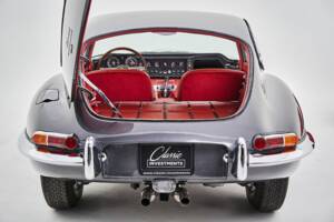 Bild 46/99 von Jaguar E-Type 4.2 (1966)