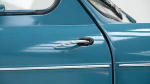 Immagine 13/15 di Piaggio ACMA Vespa 400 (1958)