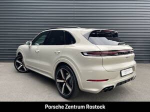 Imagen 3/32 de Porsche Cayenne Turbo E-Hybrid (2025)