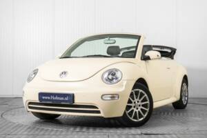 Imagen 3/48 de Volkswagen New Beetle 1.6 (2004)
