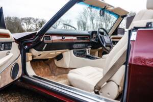 Image 44/50 of Jaguar XJS 5.3 V12 (1993)