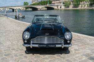 Afbeelding 4/75 van Aston Martin DB 5 Volante (1964)