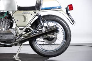 Afbeelding 3/40 van Ducati 900 SS (1977)