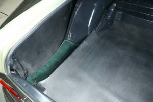 Image 36/49 of Mercedes-Benz 280 SE (1970)