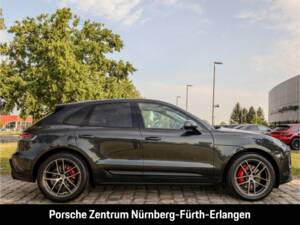 Bild 6/49 von Porsche Macan S (2022)