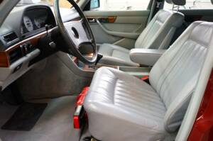 Immagine 32/42 di Mercedes-Benz 500 SEL (1982)