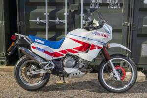 Immagine 22/32 di Yamaha XTZ 750 Super Ténéré (1991)