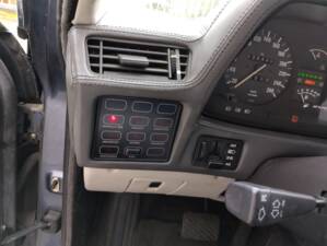 Bild 67/113 von BMW 735i (1986)