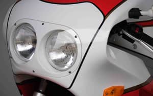 Image 39/95 of Bimota YB6 (1990)