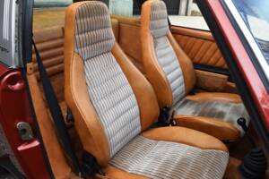 Immagine 34/42 di Porsche 911 2.7 (1977)
