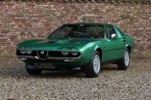 Image 13/50 of Alfa Romeo Montreal (1973)