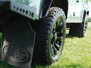 Bild 7/41 von Land Rover Defender 110 (2007)