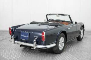 Image 27/50 of Triumph TR 4A (1967)