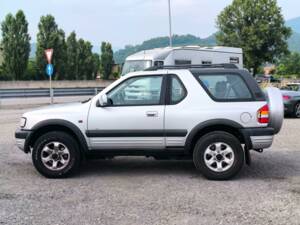 Bild 16/19 von Opel Frontera 2.2i (2000)