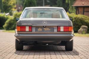 Bild 15/76 von Mercedes-Benz 500 SEL (1985)