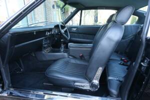 Image 31/50 of Aston Martin DBS V8 (1972)