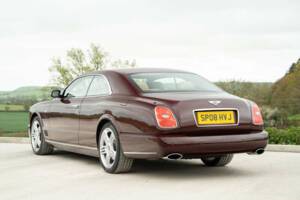 Image 4/50 of Bentley Brooklands (2008)