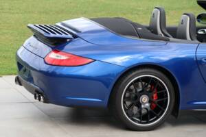 Bild 43/50 von Porsche 911 Carrera 4 GTS (2011)