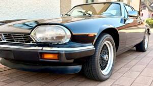 Image 4/17 of Jaguar XJS 5.3 V12 (1985)