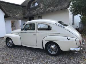 Image 4/4 of Volvo PV 544 (1966)