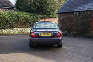 Image 23/41 of Jaguar XJR (2008)