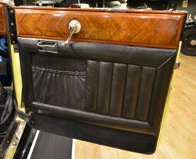 Bild 29/50 von Rolls-Royce 20 HP Doctors Coupe Convertible (1929)