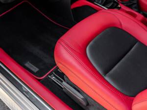 Bild 37/50 von Aston Martin Cygnet (2011)