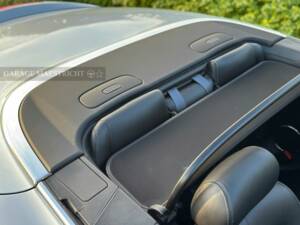 Image 35/84 de Jaguar XK 4.2 (2006)
