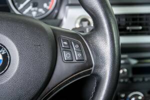 Afbeelding 16/50 van BMW 325i (2007)