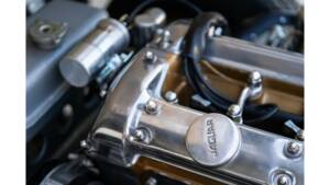 Bild 85/102 von Jaguar E-Type 4.2 (1966)