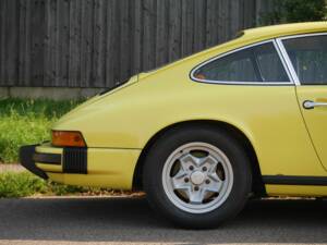 Afbeelding 3/37 van Porsche 911 2.7 S (1974)