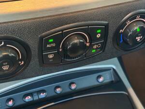 Bild 8/26 von BMW Z4 3.0i (2005)